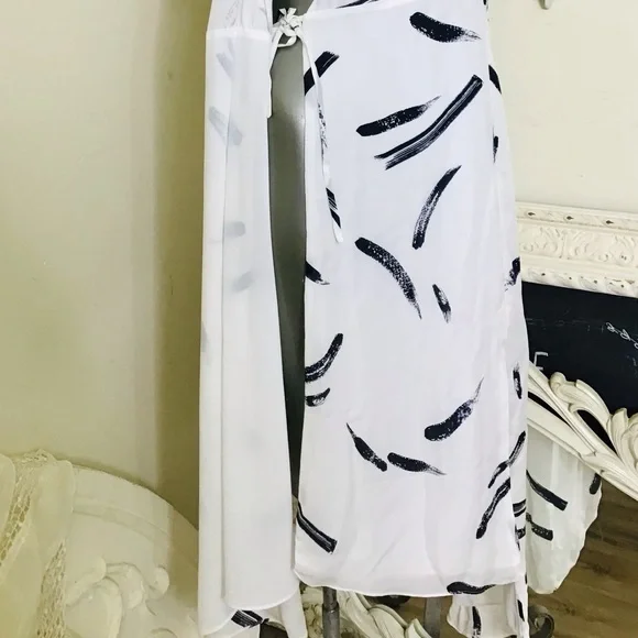 Joie Silk Wrap Dress NWOT - Picture 7 of 12